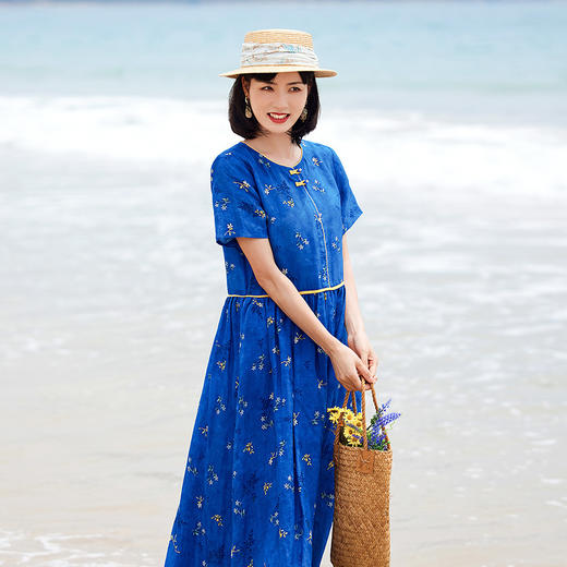 夏季新款，苎麻印花连衣裙文艺复古克莱因蓝显瘦棉麻A字大摆裙YM-S376-1 商品图2