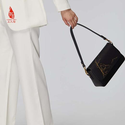 SAINTJOY/上久楷 宋锦斜背包 松雁金山来  BWW22A1402 商品图2