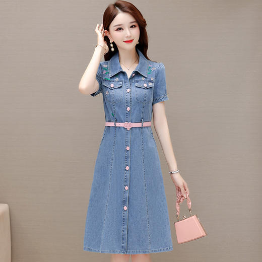 时尚牛仔裙，衬衣领单排扣连衣裙QYM-X23A082 商品图0