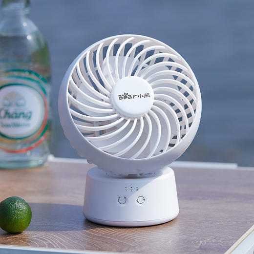 小熊桌面小风扇 DFS-C05L5 白色 3.5寸 摇头 桌面风扇 商品图7