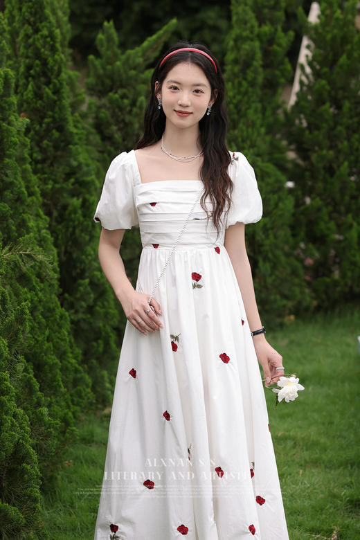 【65折秒杀】鹿向南  法式方领泡泡袖连衣裙女夏季新款气质裙子LXN30087 商品图4