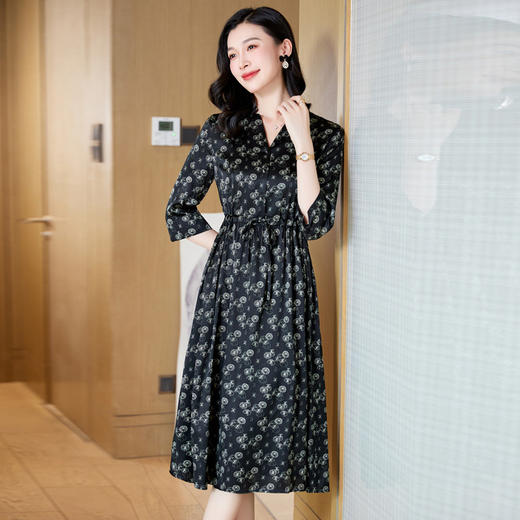 ASE-23068印染V领气质百搭时尚真丝连衣裙 商品图2