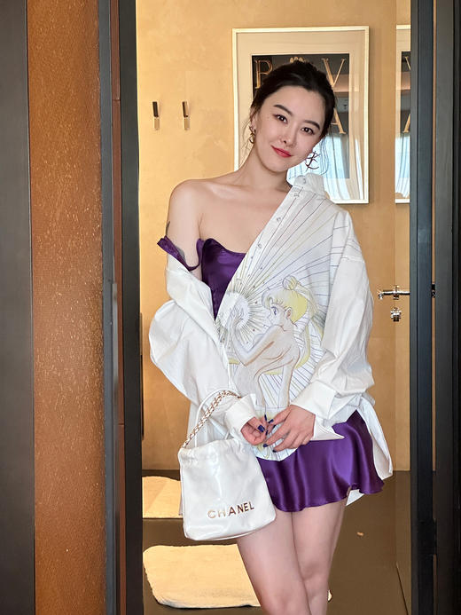 DUO智仙生 美少女水冰月变身系列性感光耀宽松白衬衫 商品图2