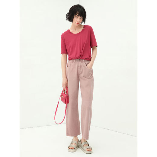 COCOBELLA质感金属LOGO凉感针织T恤气质玫红色圆领短袖TS125 商品图3