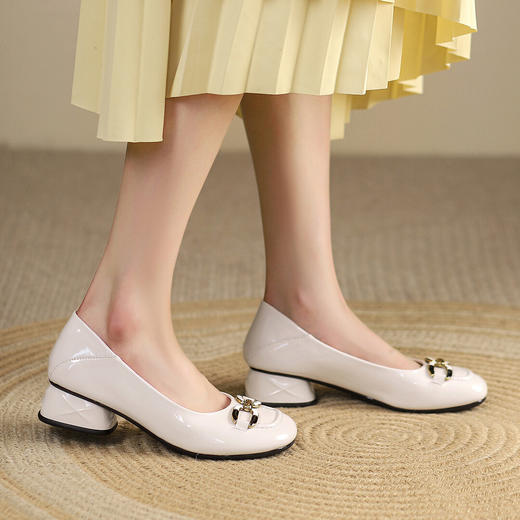 品质好货 | Safiya索菲娅二层牛皮2023夏季新款浅口粗跟单鞋百搭时装奶奶鞋SF31115748 商品图2