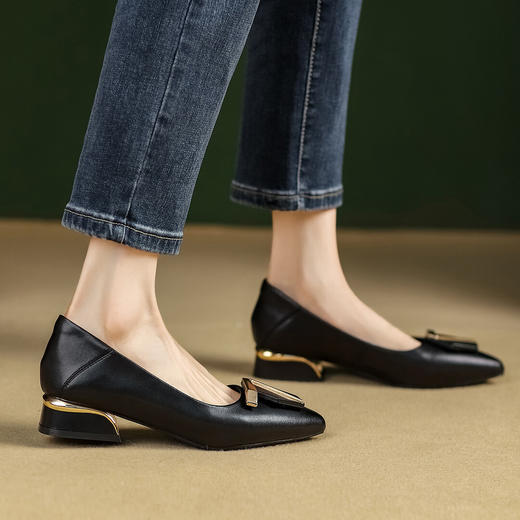 品质好货 | Safiya索菲娅2023新款二层牛皮浅口粗跟通勤鞋时尚乐福鞋单鞋SF31115764 商品图0