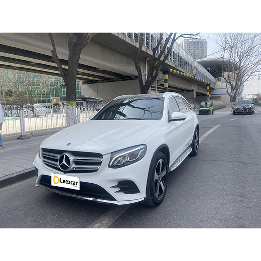奔驰 GLC 改款 GLC 260 4MATIC 豪华型【长租-北京】 商品图2