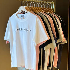 【Calvin Klein】品牌直发 CK短袖时尚T恤男女同款，经典百搭，纯T也能轻松穿出高端感