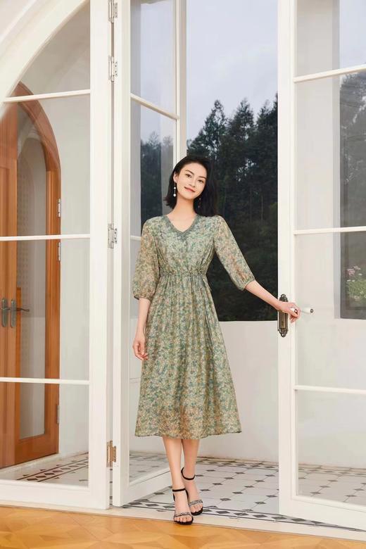 女连衣裙1073 商品图1