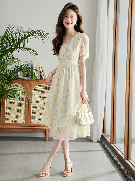 【专属特价】熙世界优雅浪漫度假风碎花连衣裙女夏收腰气质V领泡泡袖雪纺裙子 商品图0