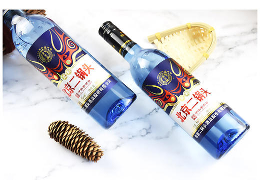 永丰牌北京二锅头酒56度蓝韵清香型高度纯粮白酒500mL 商品图1