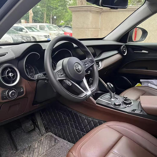 阿尔法 罗密欧 Stelvio 斯坦维【长租-北京】 商品图7