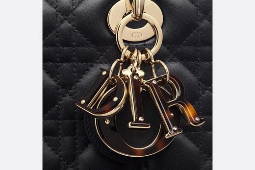 【欧洲专柜直邮】DIOR 迪奥 女士新品 中号 LADY DIOR 手袋 黑色羊皮革藤格纹  M0565OPEH 商品图5