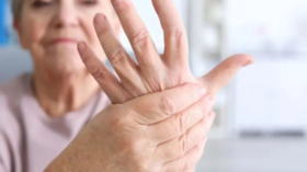  女性患风湿病是男性患者的3倍！艾灸调理疗效出众！ 