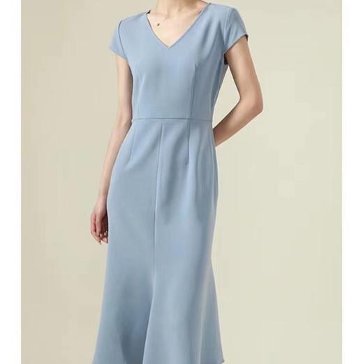 【à perles】三醋酸V领修身鱼尾连衣裙，优雅小女人【3-5个工作日】 商品图1