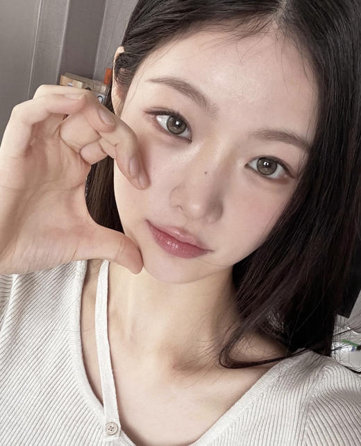 Kira Fairy半年抛 · 早安情话&治疗晚安 14.2mm白狮参考着色中等直径  韩产2片 商品图3