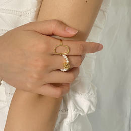 OKBA60261真金电镀欧美法式小众轻奢淡水珍珠花形戒指弹力