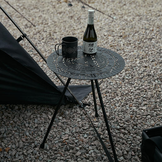 Mobi Garden/折叠桌 户外黑化露营聚餐可拆卸小茶几桌子圆形折叠边几极北 商品图2