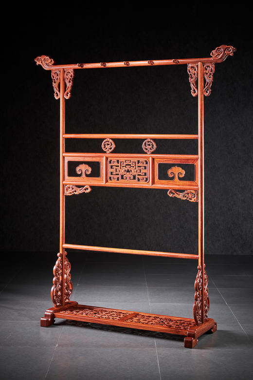 红桥红  家具严选  缅甸花梨（大果紫檀）【185清式螭龙 衣帽架】 商品图4