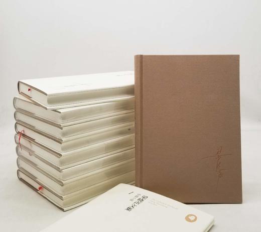 《梁晓声文集：中篇小说》全9册，精装16开，梁晓声著，青岛出版社2017年一版一印，共3392页，定价1900元，售价532元。非偏远地区包邮。 商品图2