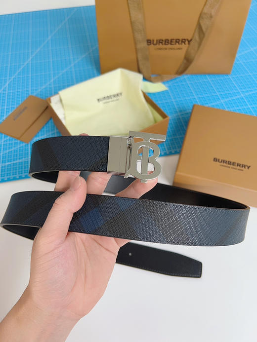 《Burberry》博柏利腰带 双面可用 商品图6