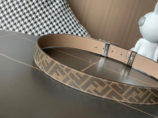 FENDI （芬迪）家族迎来新一季男士 商品图2