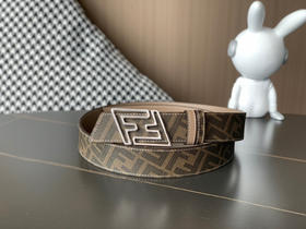 FENDI （芬迪）家族迎来新一季男士