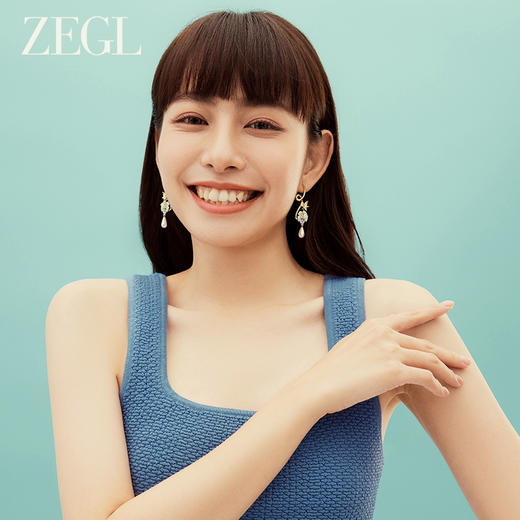 ZEGL设计师秘密花园系列长款人造珍珠耳环女小众花朵耳钉银针耳饰 商品图3