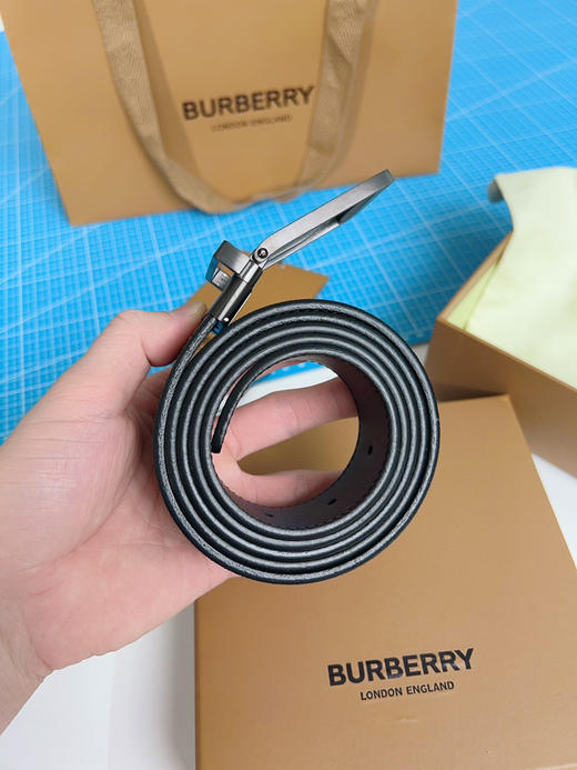 《Burberry》博柏利 腰带 商品图5