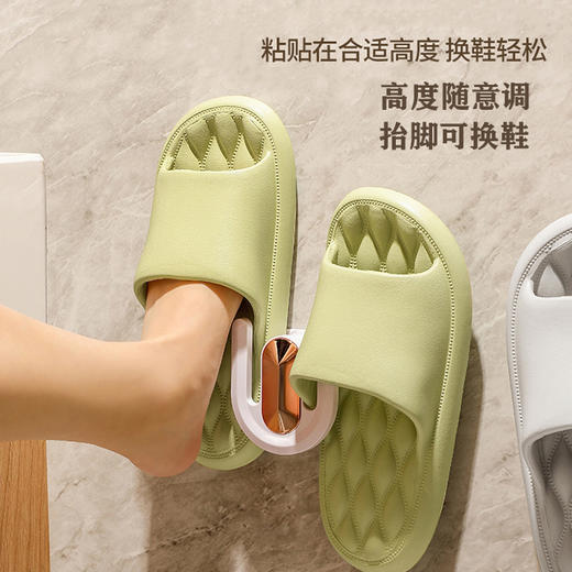 简约不占空间浴室拖鞋架 壁挂式免打孔卫生间鞋子挂架厕所门后收纳神器置物沥水 商品图2