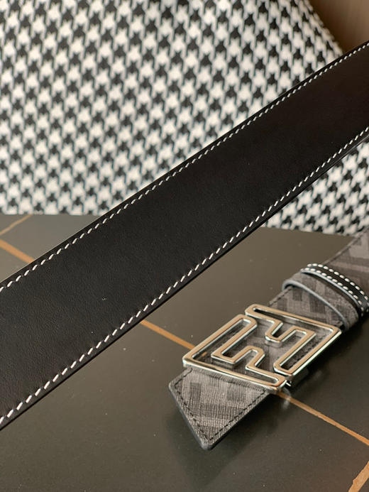 FENDI （芬迪）家族迎来新一季男士 商品图4