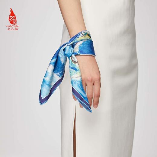 SAINTJOY/上久楷 女式真丝方巾  秋蓝旷野  FJS22037 商品图2