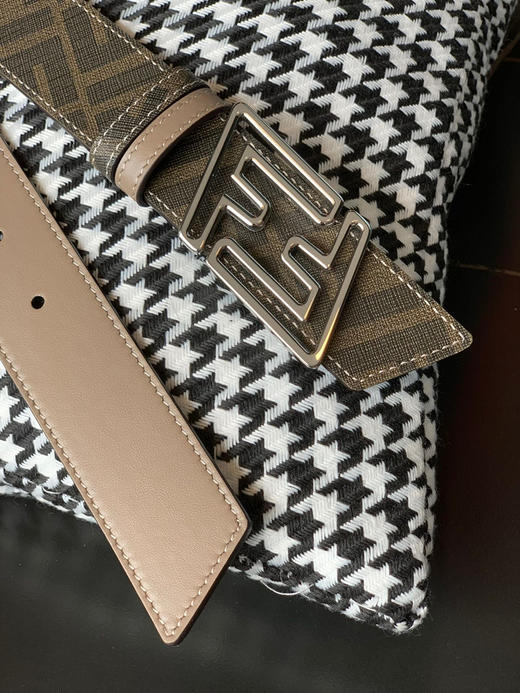 FENDI （芬迪）家族迎来新一季男士 商品图5