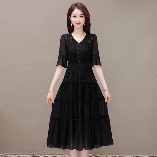 修身时尚，夏款长款褶皱拼接雪纺大摆裙V领短袖气质连衣裙QYM-CR-DQ23870-L 商品图1