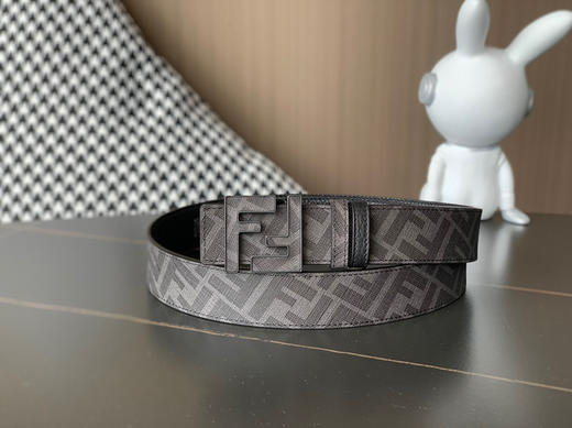 FENDI （芬迪）家族迎来新一季男士 商品图0