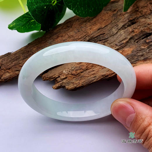 派瑞翡翠 翡翠手镯 糯种 浅紫 商品图3