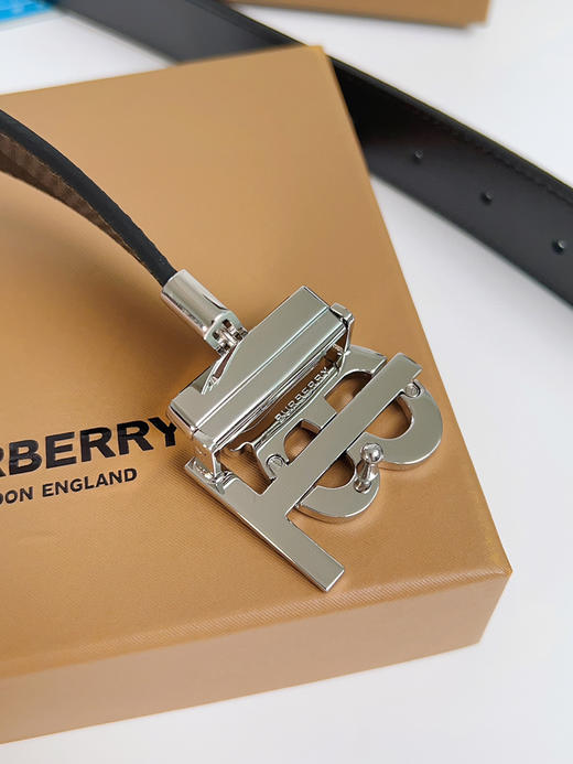 《Burberry》博柏利腰带 双面可用 商品图6