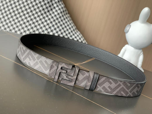 FENDI （芬迪）家族迎来新一季男士 商品图1