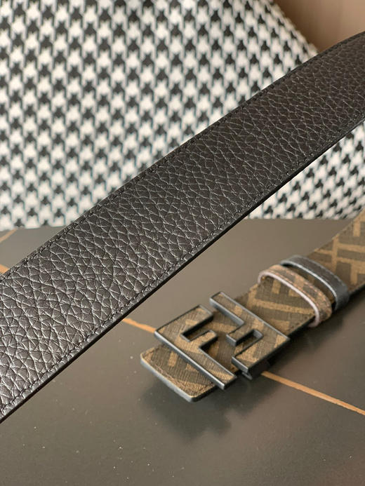 FENDI （芬迪）家族迎来新一季男士 商品图4