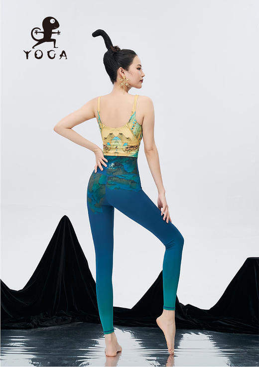 壁虎瑜伽【万水千山】印花上衣（有胸垫）【5月30日发货】 商品图4