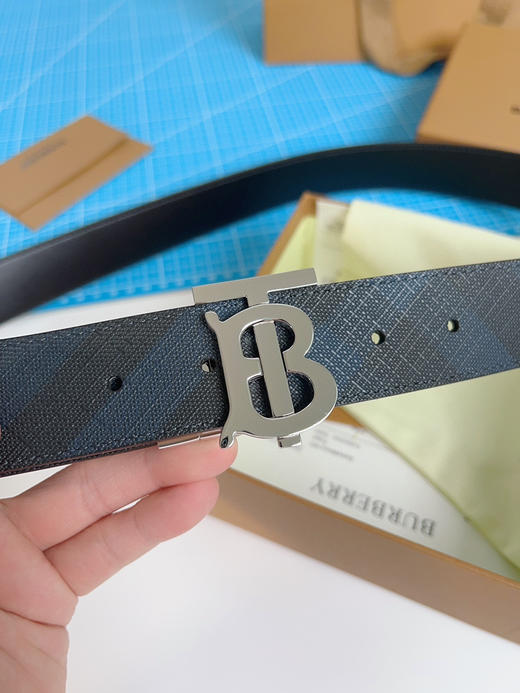 《Burberry》博柏利腰带 双面可用 商品图1