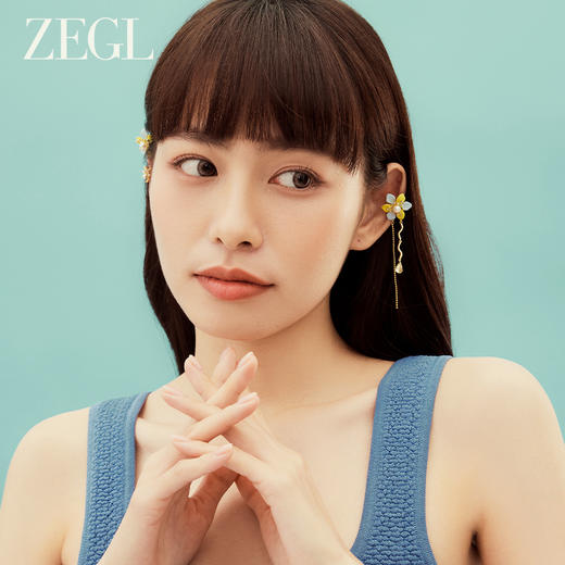 ZEGL设计师秘密花园系列长款流苏珍珠耳环女花朵耳钉不对称耳饰品 商品图1