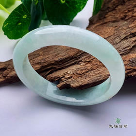 派瑞翡翠 翡翠手镯 糯种 浅绿