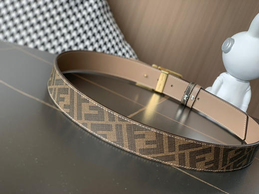 FENDI （芬迪）家族迎来新一季男士 商品图2