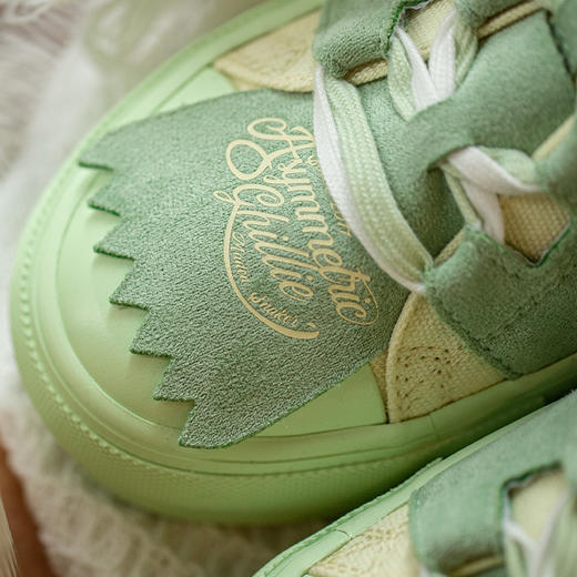 马登 Gravity新款帆布鞋女夏夏低帮休闲鞋小众设计潮流百搭滑女 商品图1