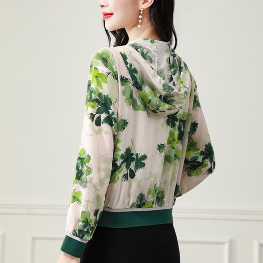春夏小清新印花仿真丝短外套，女连帽宽松休闲开衫卫衣KQL-B43N8332 商品图3