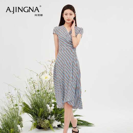【商场同款】阿菁娜V领收腰印花设计感连衣裙A28X212066 商品图1