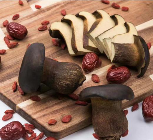 云南黑牛肝菌 | 来自高原自然生态 新鲜采摘 个大饱满肉质肥厚 脆嫩爽口有嚼劲 商品图7