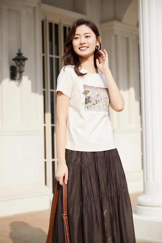 奇威 象牙白印花图案T恤0DB00206 商品图1