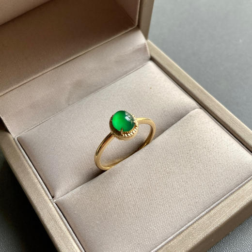高冰种阳绿翡翠蛋面戒指18k黄金镶嵌 商品图1